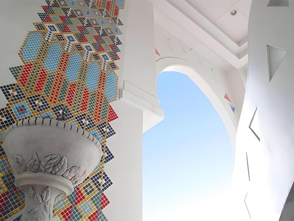 Arabian Art Hotel & Gallery Onjuku Eksteriør bilde