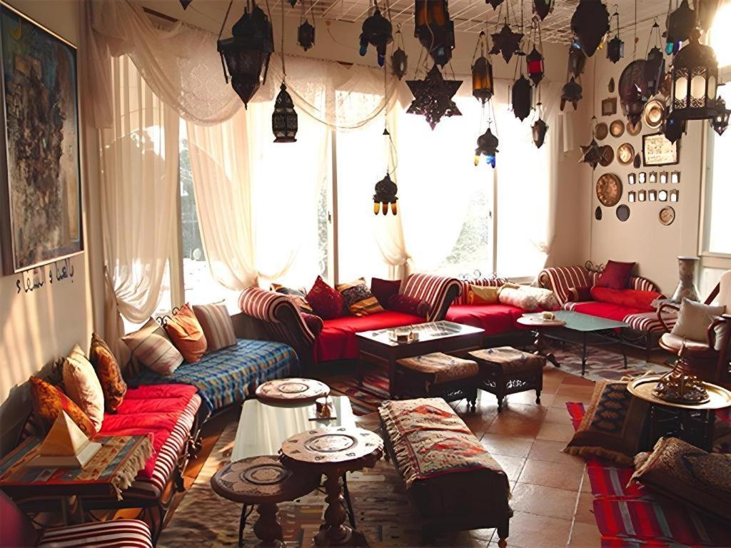 Arabian Art Hotel & Gallery Onjuku Eksteriør bilde