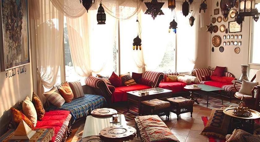 Arabian Art Hotel & Gallery Onjuku Eksteriør bilde